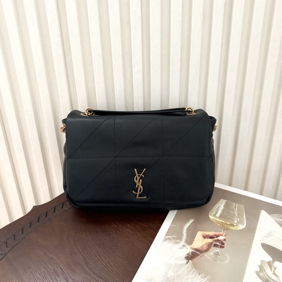 Yves Saint Laurent Jamie