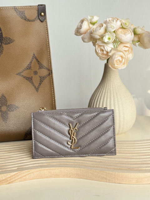 Yves Saint Laurent