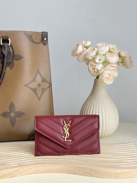 Yves Saint Laurent