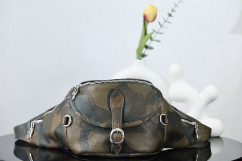 Chrome Hearts camouflage green waist bag, classic chest bag/crossbody bag, Snat pack