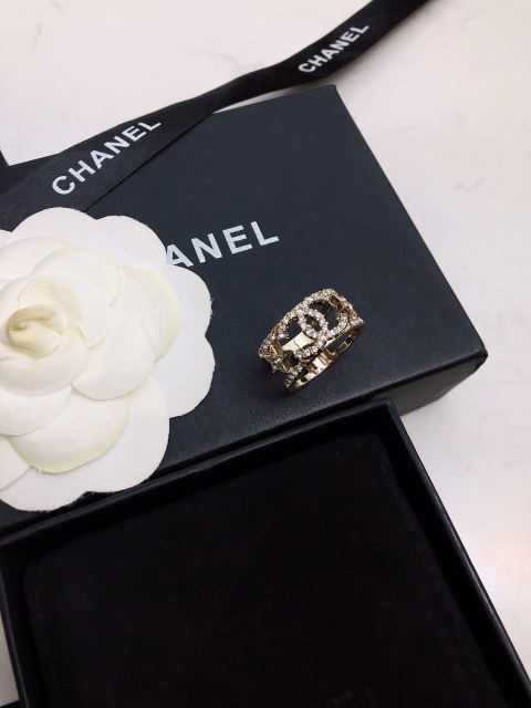 Chanel's classic double C ring