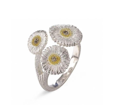 Daisy ring Buccellati