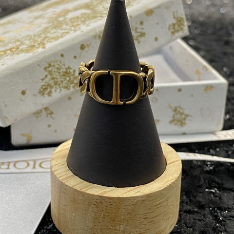 Dior ring