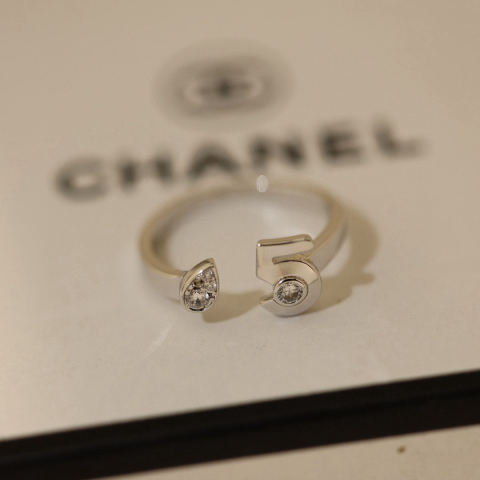 Chanel N size 5 ring