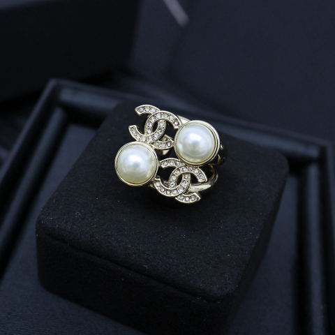 Chanel Square Pearl Letter Ring