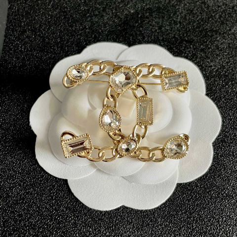 CHANEL brooch