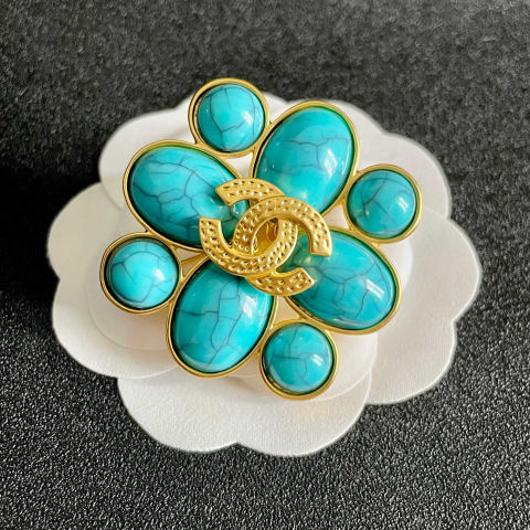 CHANEL Brooch
