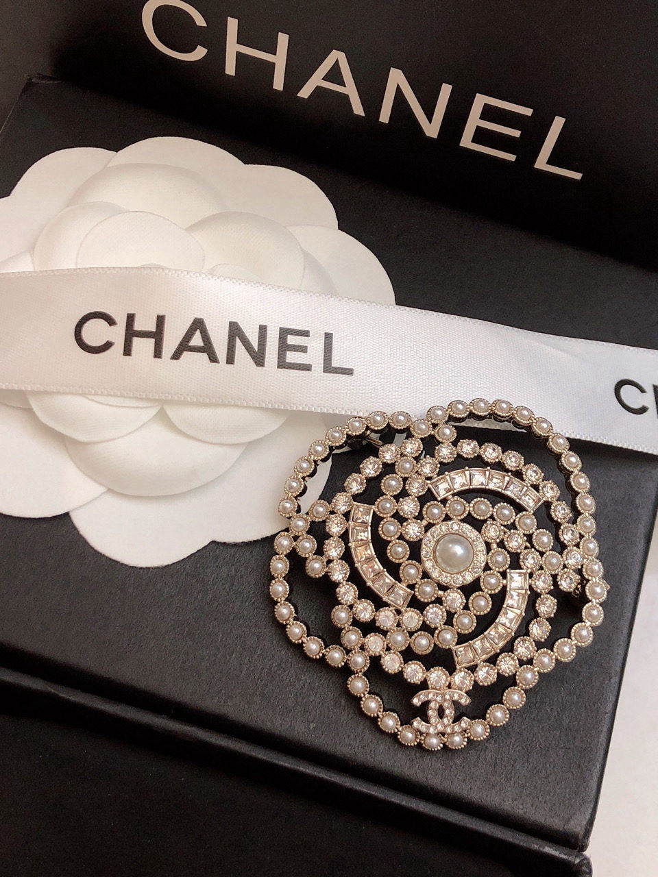 CHANEL Half-Diamond Half-Camellia Double C Brooch