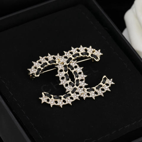 Chanel double C brooch