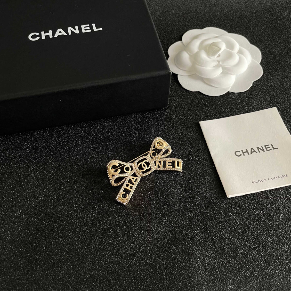 CHANEL Brooch