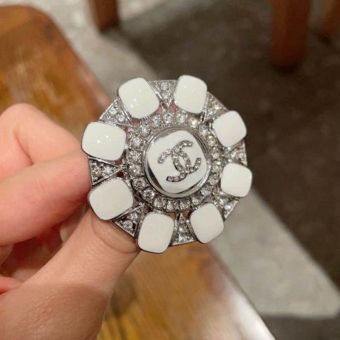CHANEL pearl brooch