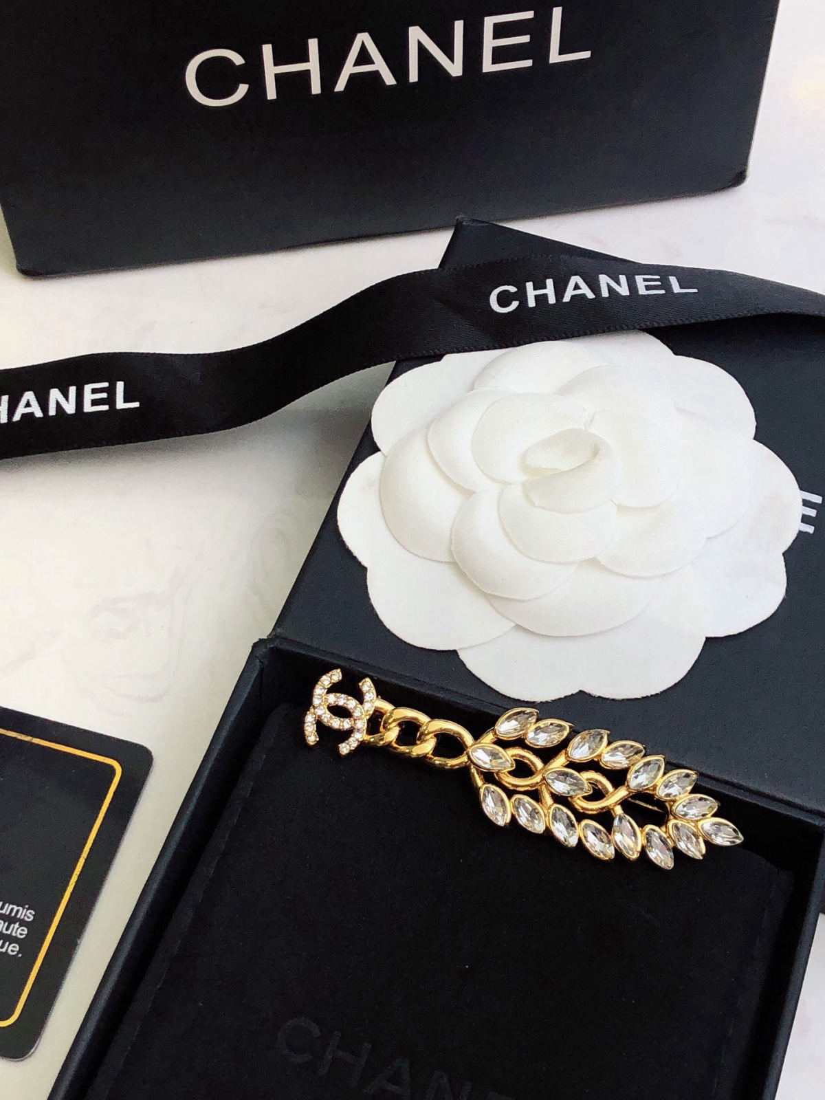 CHANEL Wheat Ear Double C Brooch