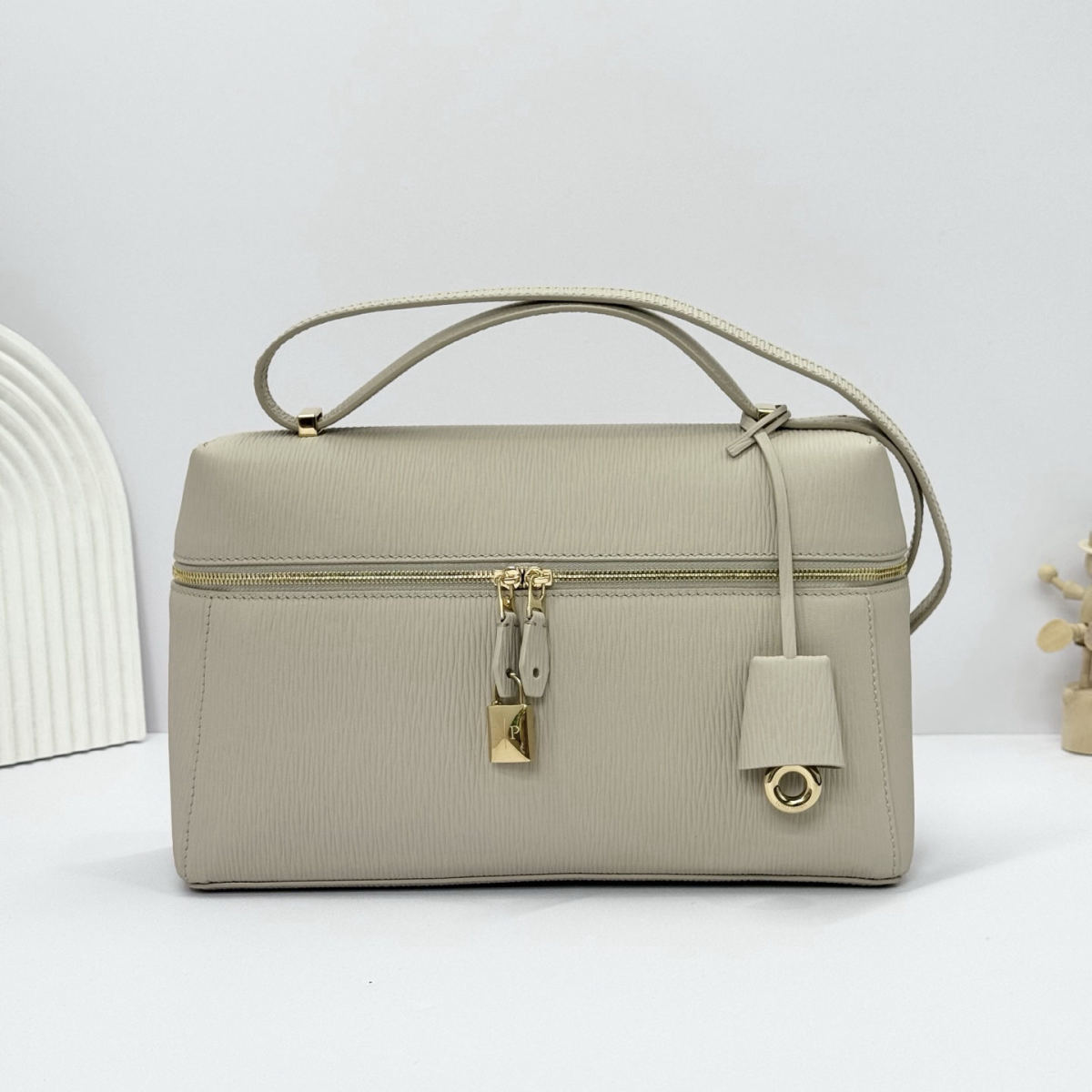 Loro Piana Extra Bag 27 Handbag