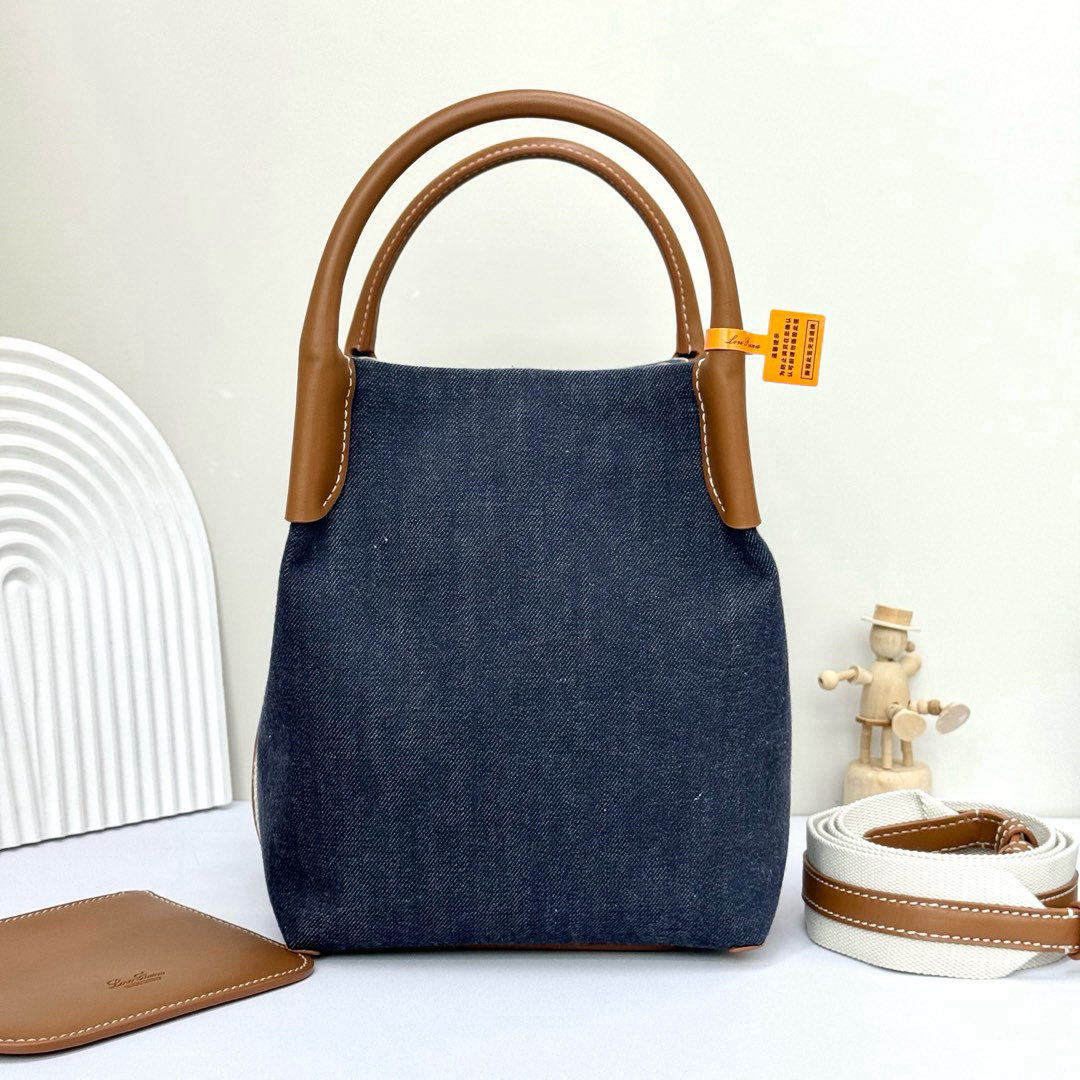 Loro piana Bale Medium Bucket Bag