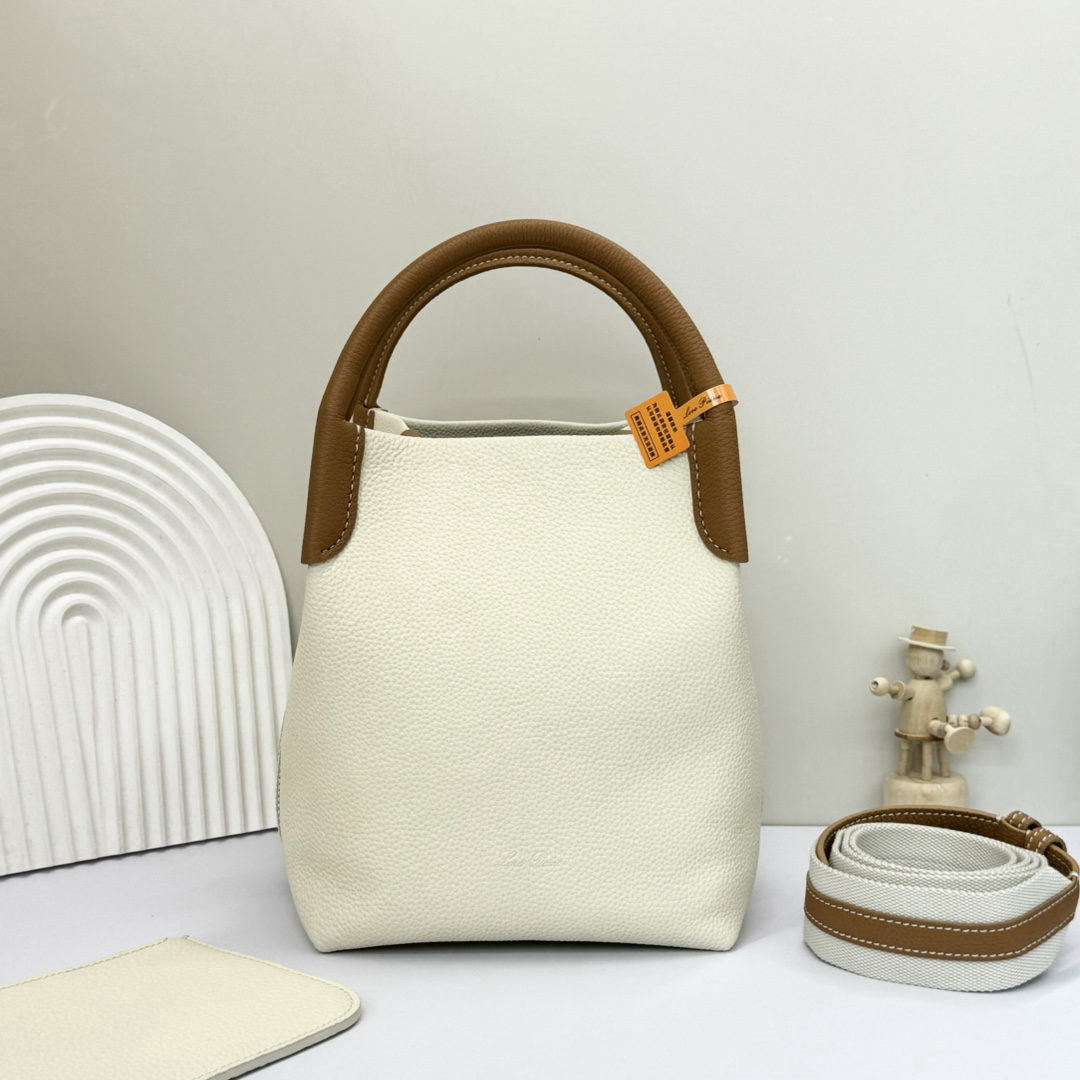 Loro piana Bale Medium Bucket Bag