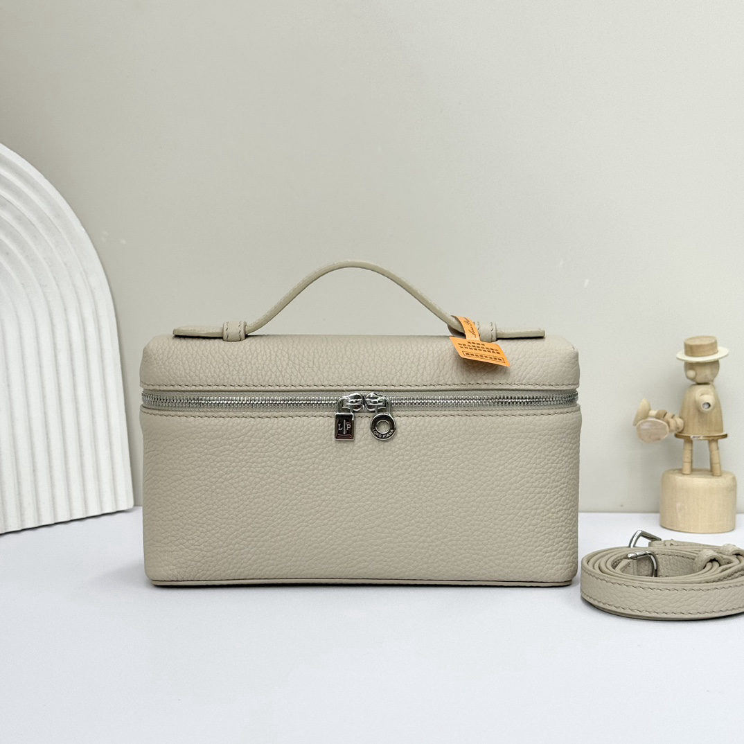 Loro Piana Extra Pocket L19 Handbag