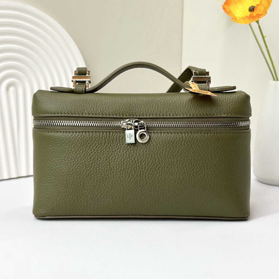 Loro Piana Extra Pocket L19 Handbag