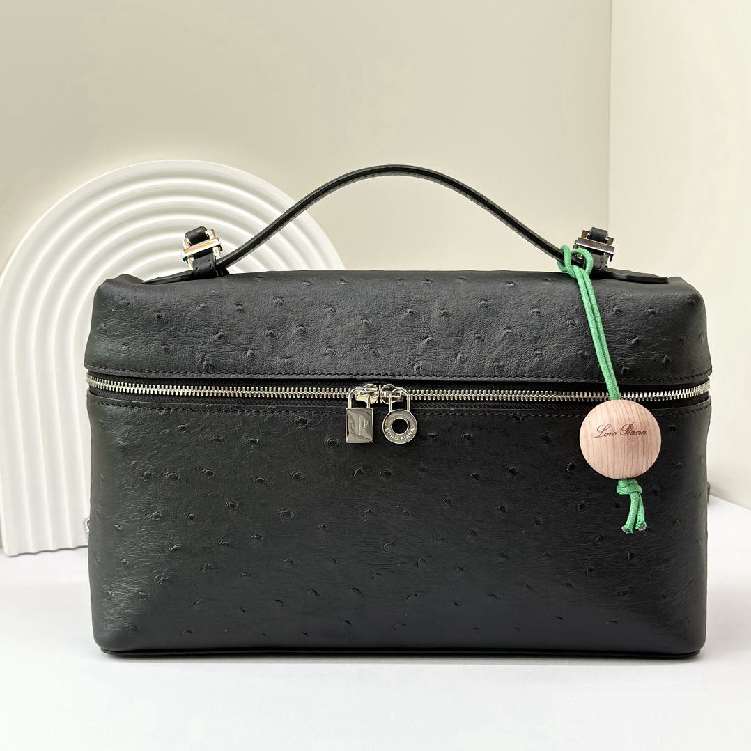 Loro piana Extra Pocket L27 Handbag