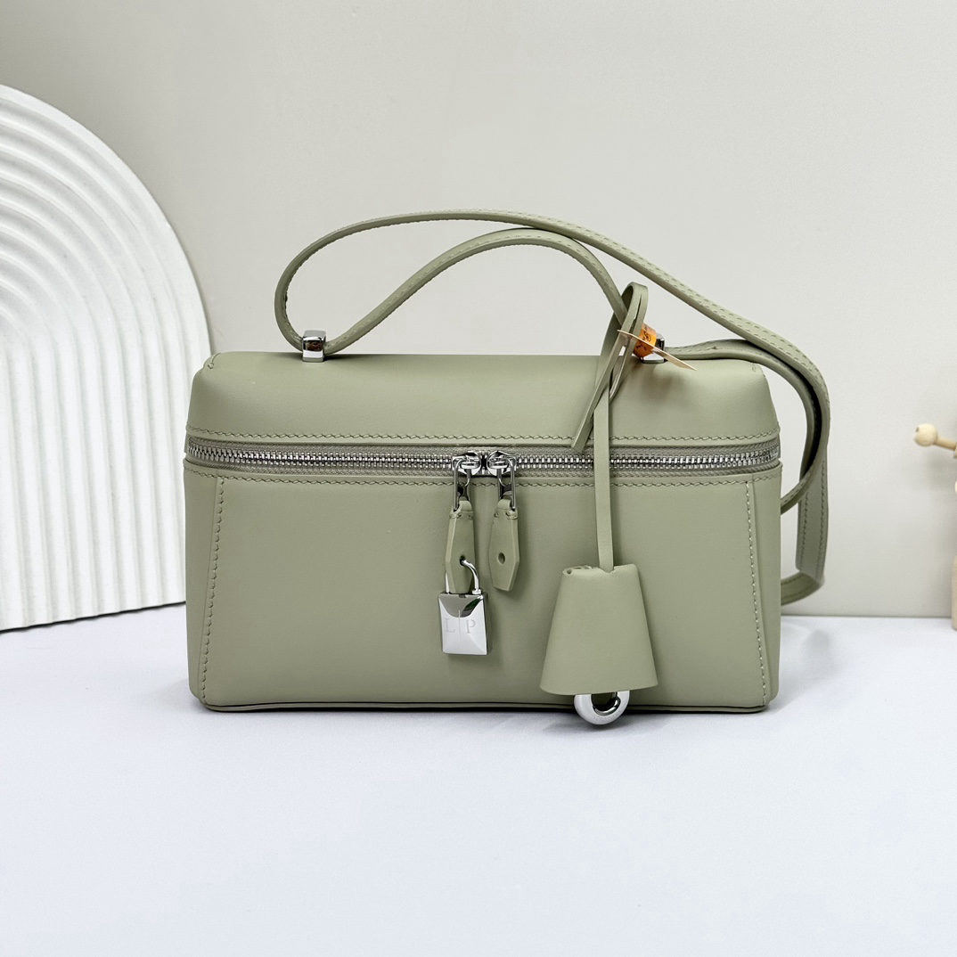 Loro Piana Extra Bag L19 Handbag