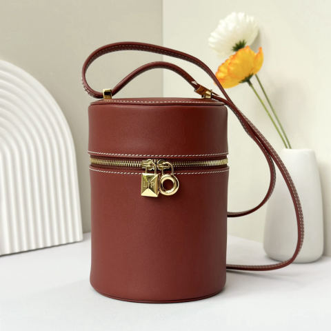 Loro piana Loro piana EXtra case bucket bag
