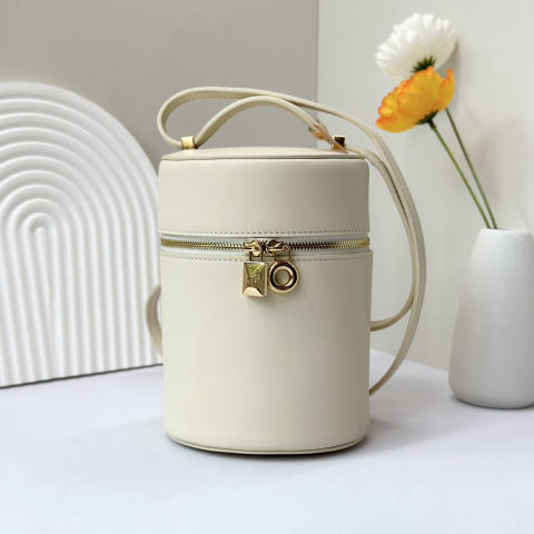 Loro piana Loro piana EXtra case bucket bag