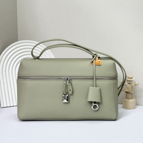 Loro piana Extra Bag L27 Crossbody Bag
