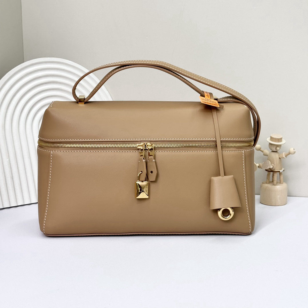 Loro piana Extra Bag L27 Crossbody Bag