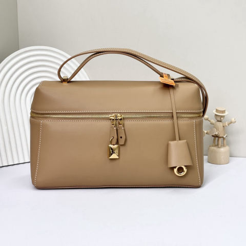 Loro piana Extra Bag L27 Crossbody Bag