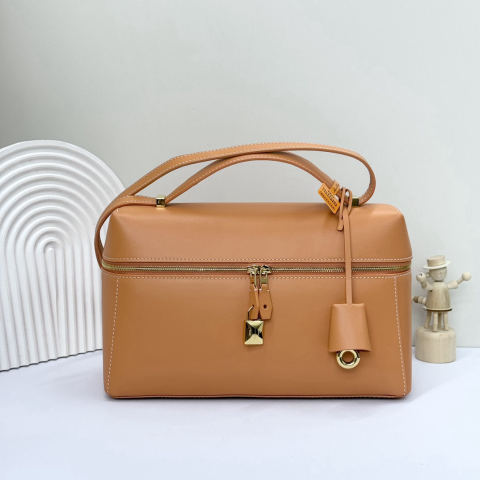 Loro piana Extra Bag L27 Crossbody Bag