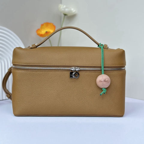 Loro piana Extra Pocket L19 Clutch Bag