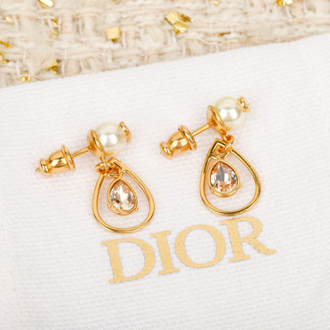 CD Pearl Teardrop Earrings