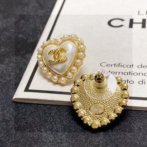 Chanel pearl-embellished letter heart earrings