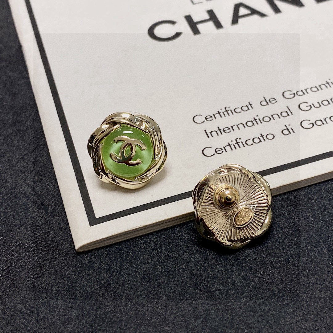 Chanel double C crystal clear purple stud earrings