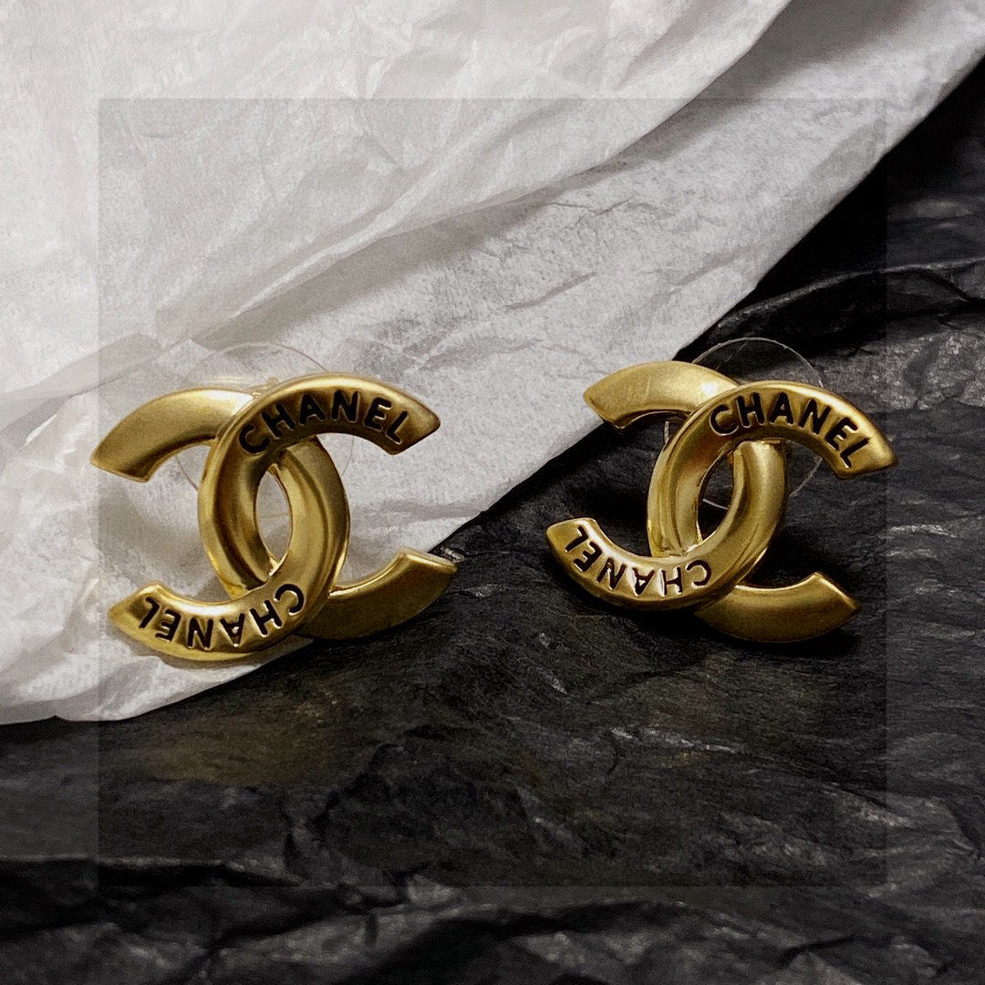 Chanel vintage double C stud earrings