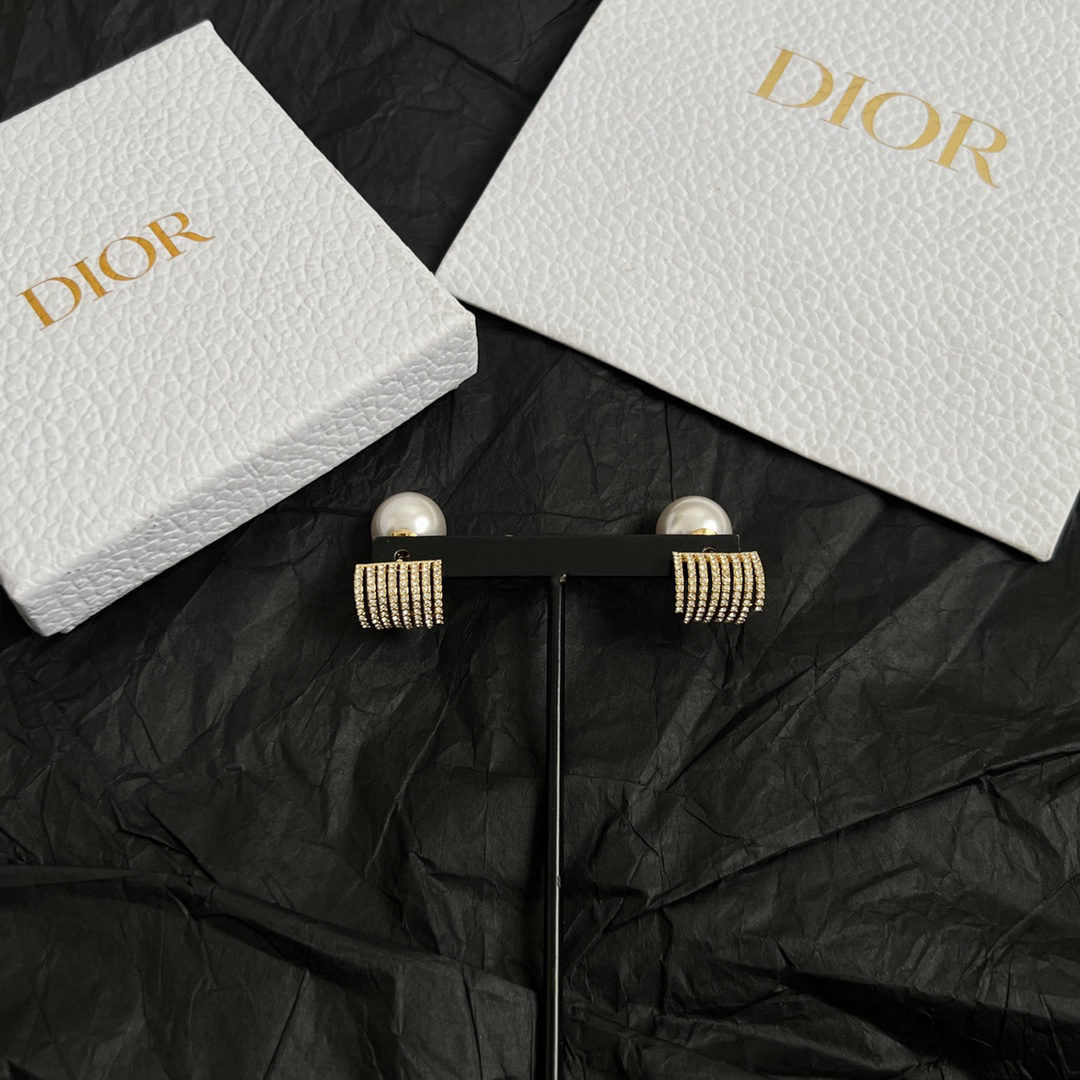 Dior earrings