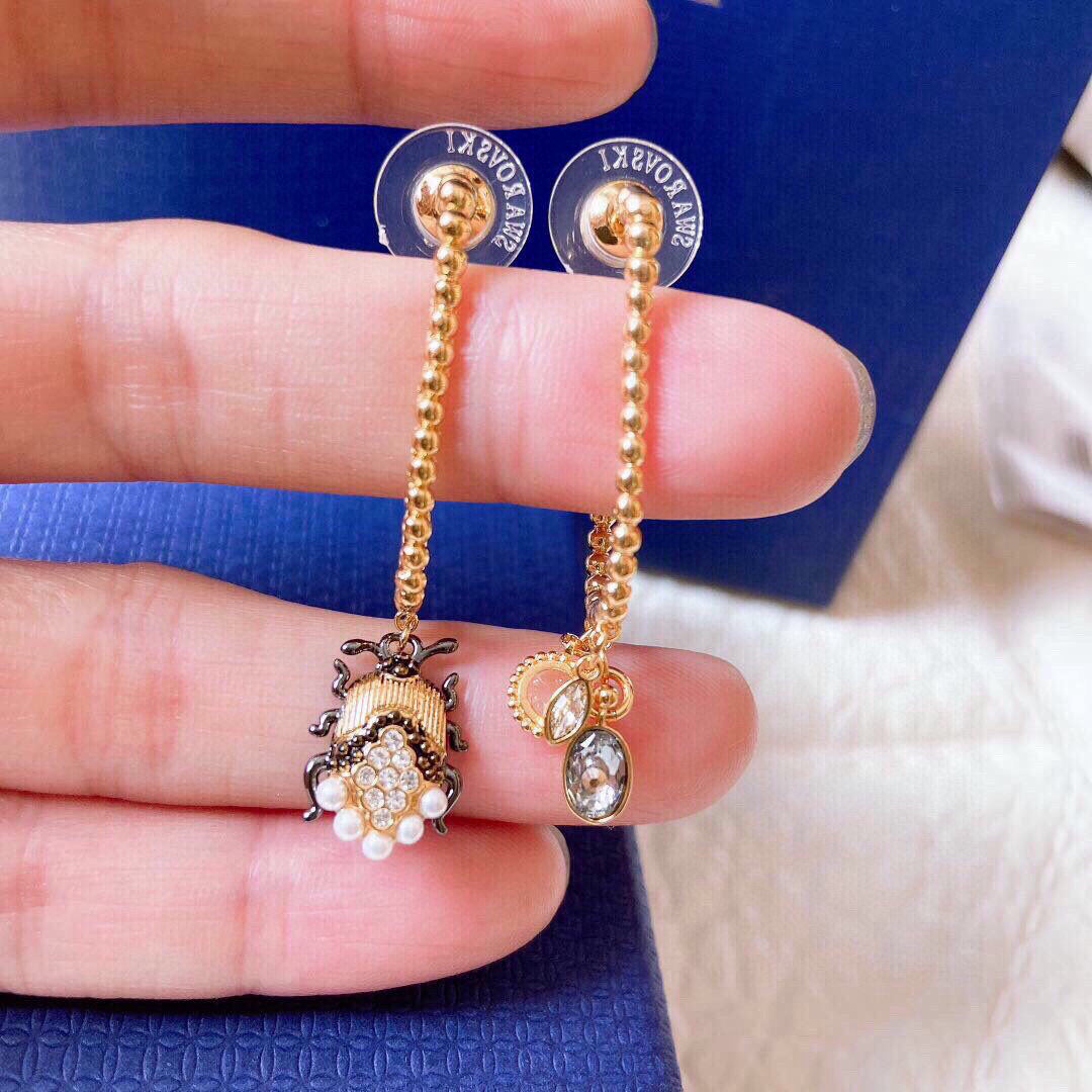 SWAROVSKIMAGNETI