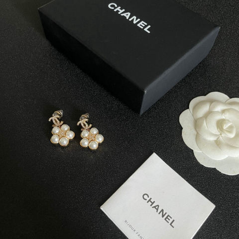 Chanel vintage earrings