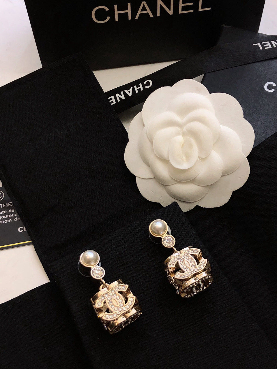 Chanel double C openwork diamond stud earrings