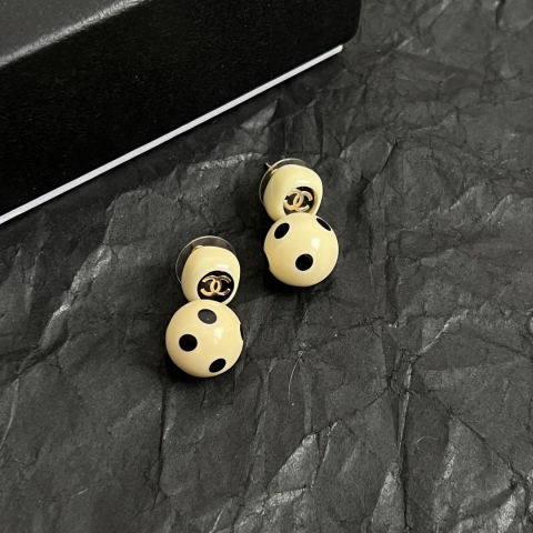 Chanel vintage earrings