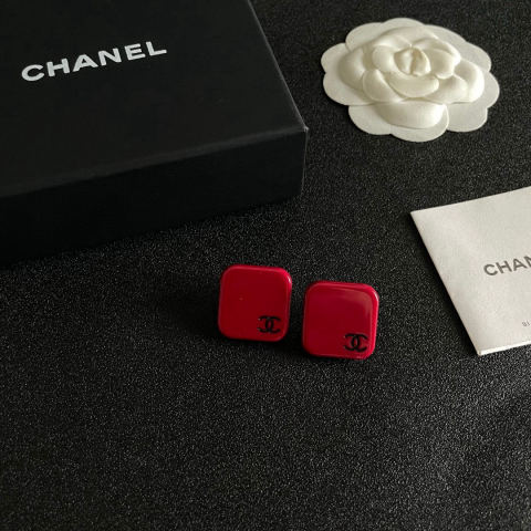 Chanel vintage earrings
