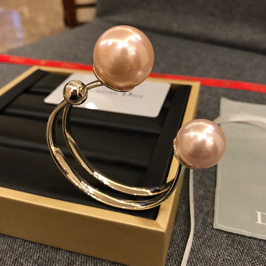 Dior large pearl open bangle