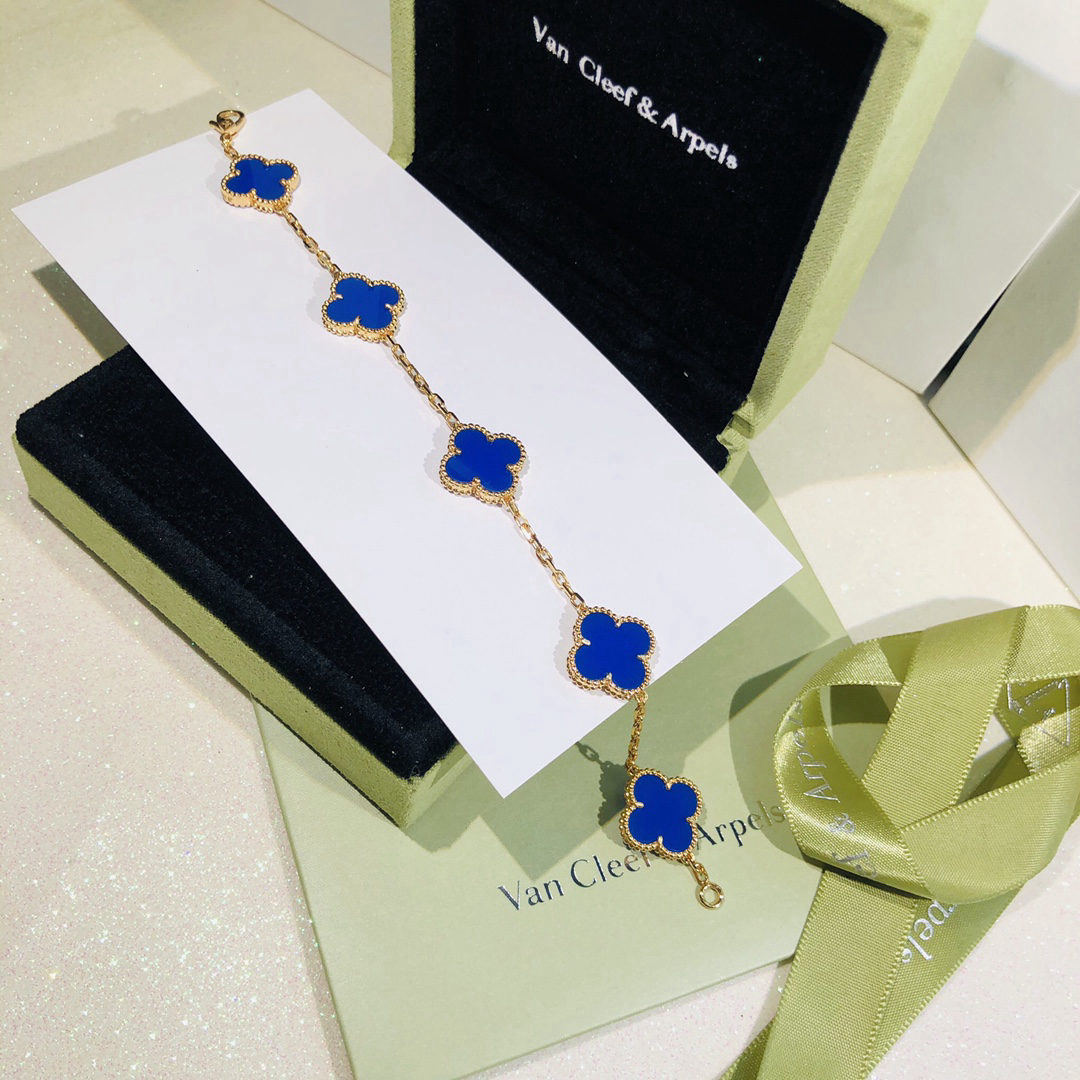 Van Cleef & Arpels Four-Leaf Clover Five-Flower Bracelet