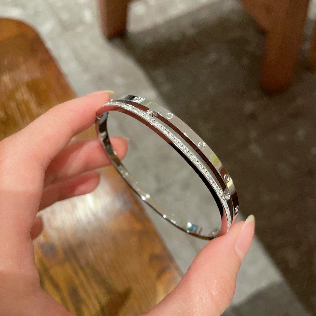 Cartier narrow bracelet