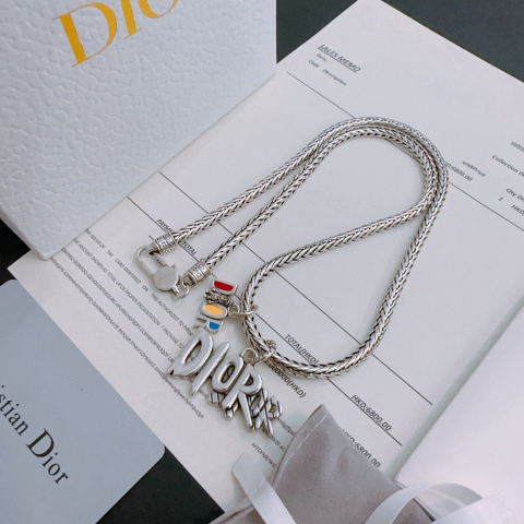 DIOR necklace