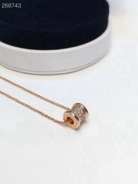 BVBVLGAR Mini Necklace