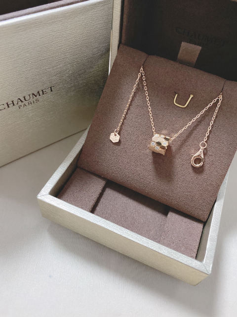 CHAUMET honeycomb necklace