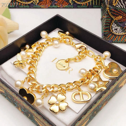 Dior necklace