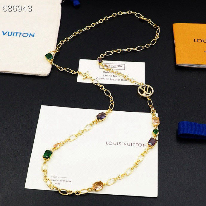 lv Heiroom necklace