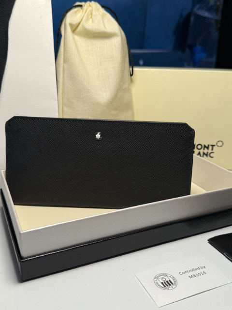 MONTBLANC's Ingenious Series Ultra-Thin Wallet