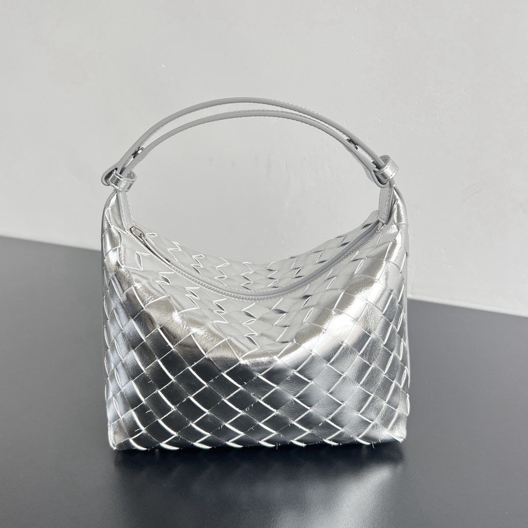 Bottega Veneta Wallace